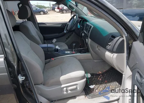 2007 Toyota 4Runner Sr5 V8 from USA, damaged, VIN JTEBT14R270067641